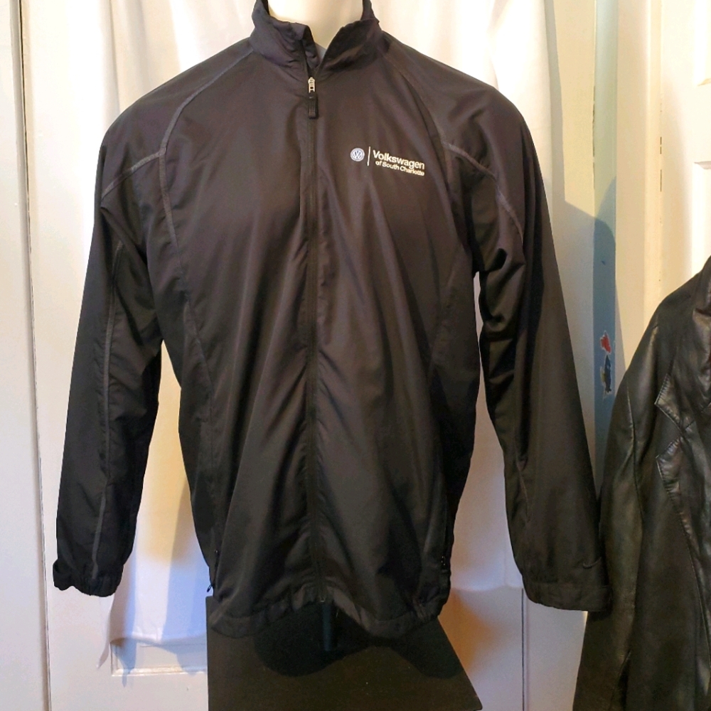 Nike Golf Dri-Fit Black Full-Zip Long Sleeve Windb